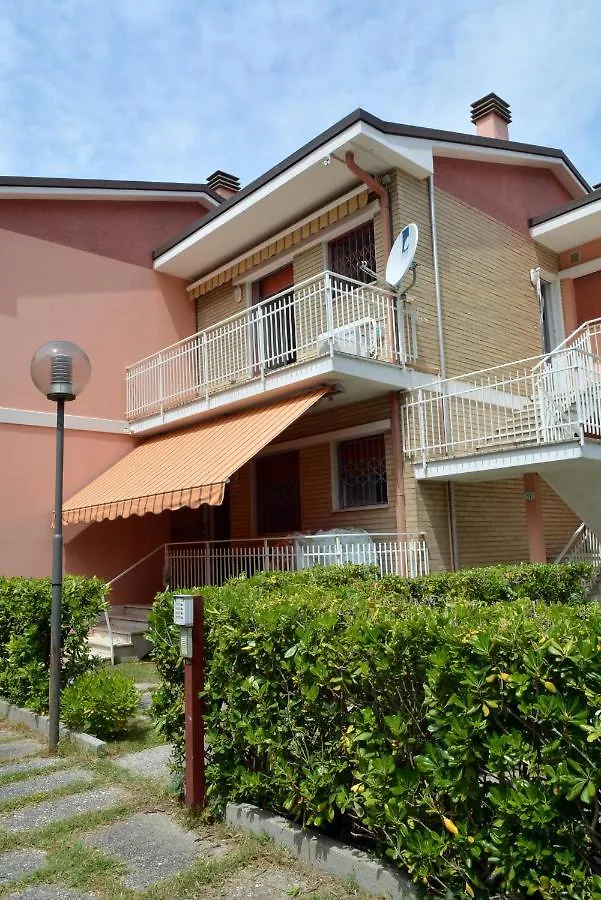 Appartamento Climatizzato Con Piscina Ca' Aurelia ليدو دي سافيو 0*,